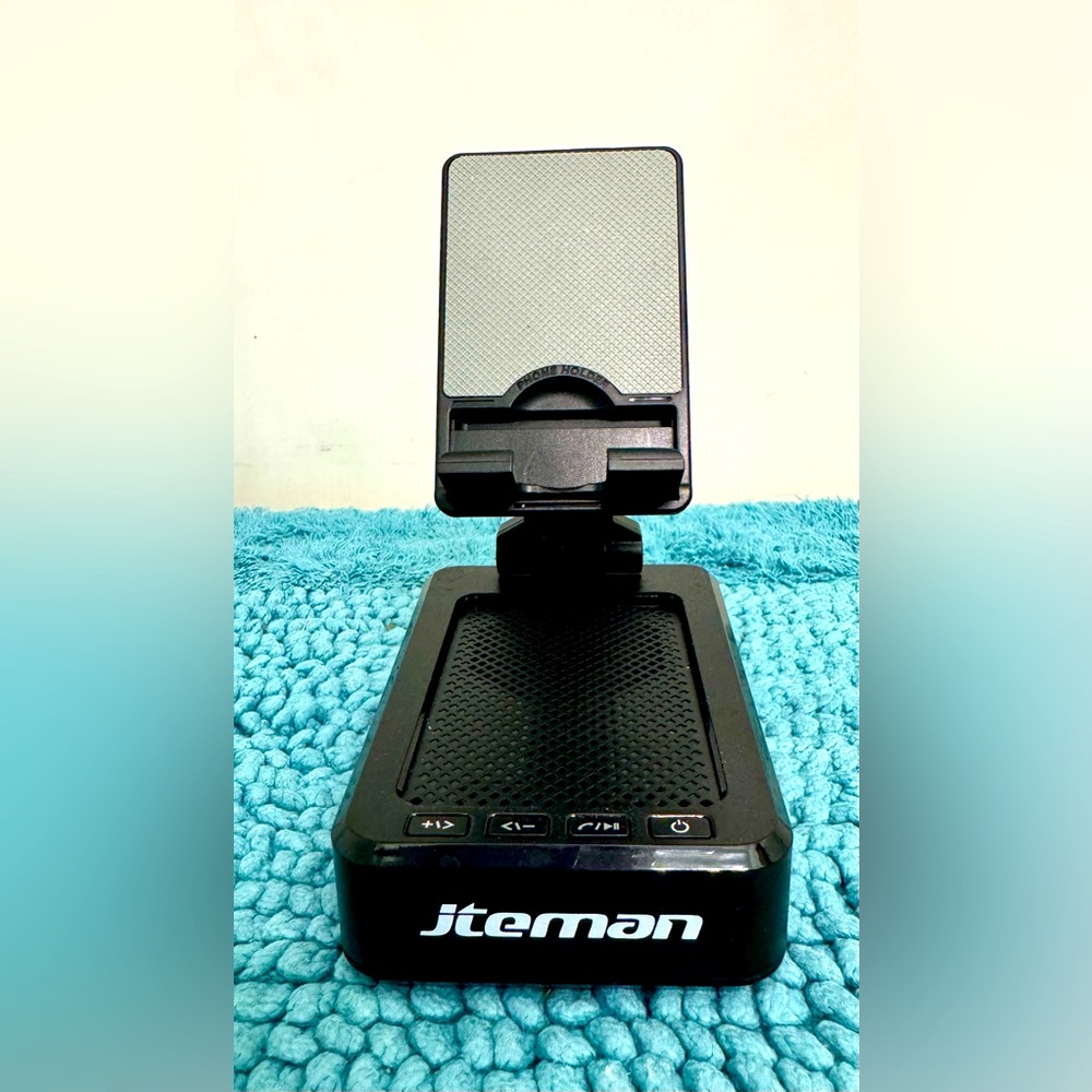 Blue Tooth Speaker with Cell Phone Stand